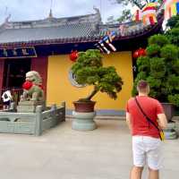 🙏🏰 Discover Serenity at Longhua Temple! 🌸🕉️