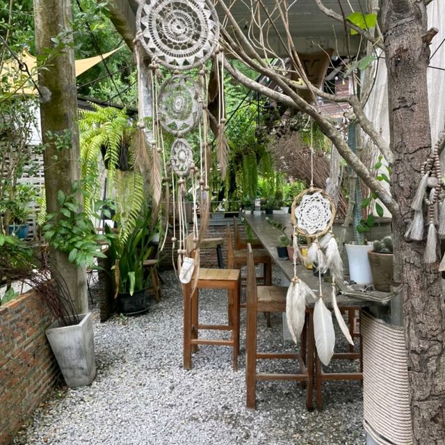 บ้านแมะคอฟฟี่ คาเฟ่ข้างวัดเขาสุกิม จันทบุรี