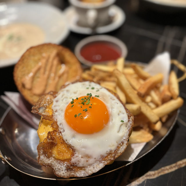 銅鑼灣廣場二期·The Grill Room西式扒房🥩浪漫舒適💕