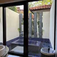 Wonderful pool villa experience at Sanya