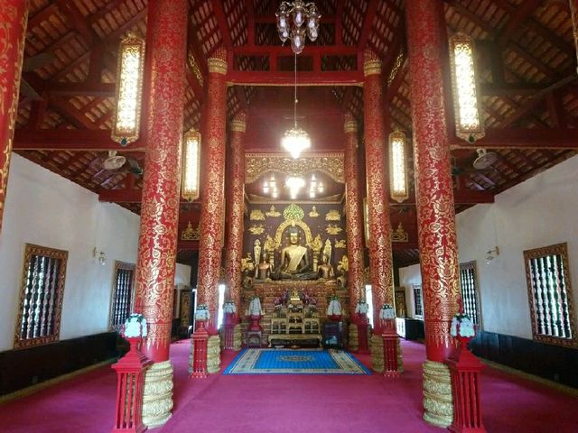ไหว้พระแก้วเมืองเชียงราย