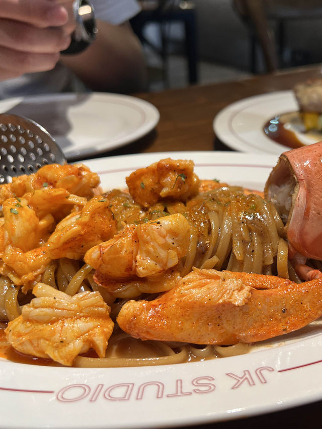 台北信義區高質西餐💕每日限定原隻龍蝦🦞意粉🍝勁正酥皮湯