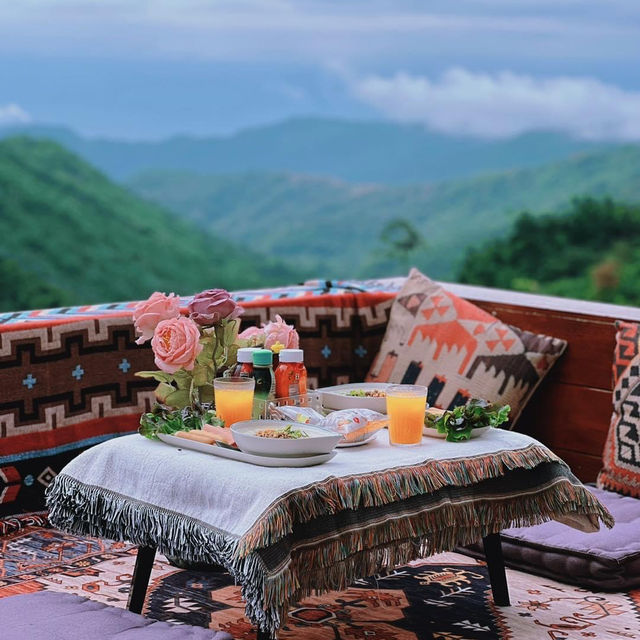 นอนรถบ้านกลางขุนเขา สุดไพรเวท Area 21 Kaokho⛰️