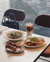 台北 超人氣美式復古工業風 混血韓系小餐館