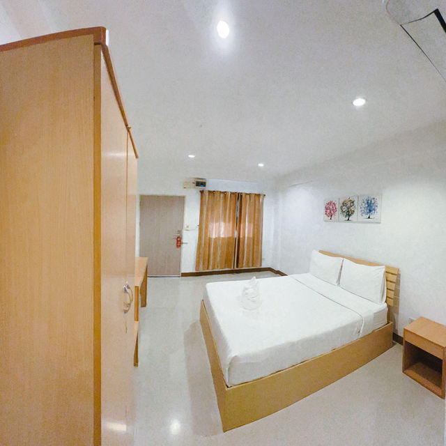 โรงแรมมีสุขเชียงราย