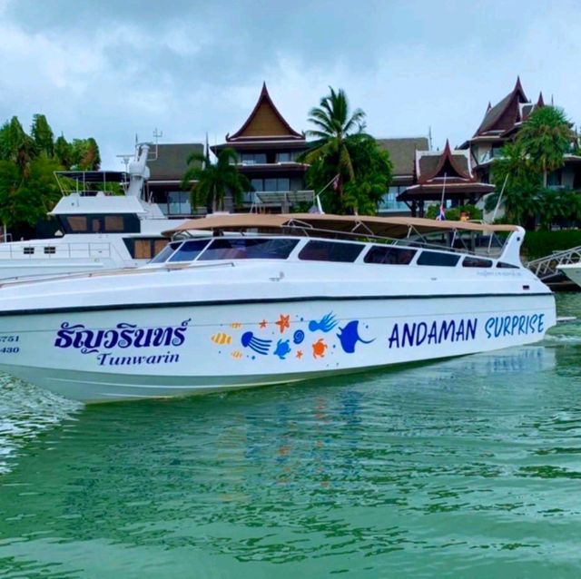🌟 Beautiful Krabi Island – Nature’s Paradise! 🌴💙