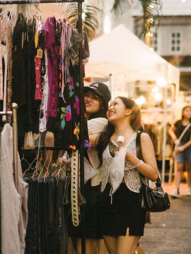 Hatyai’s biggest festival is happening in Sepetember and October’s weekends!!!