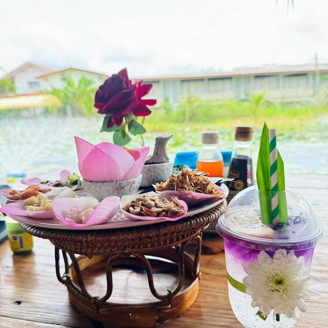ร้านนั่งห้อยขา@นครชัยศรี 