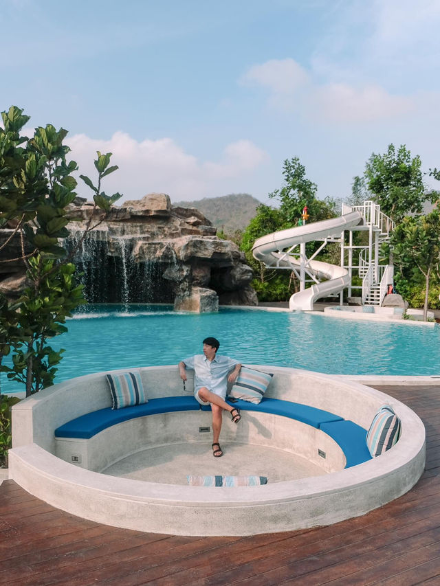 Phukalini Luxury Pool Villa & Onsen  🏨🌳