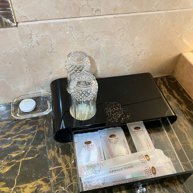 [東莞歐亞國際酒店］- 房間整潔舒適👍