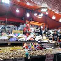 Son Tra Night Market : ตลาดกลางคืน 