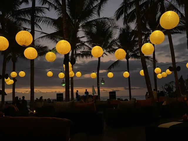 Bali Bliss: Sunsets, Serenity, and Fusion Feasts
