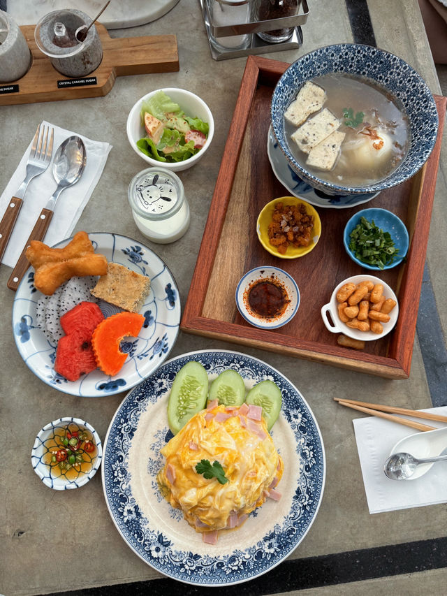 ทานอาหารเช้าที่ YUU HOTEL กัน