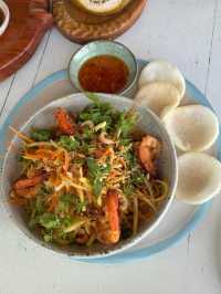 ร้านริมทะเล ที่ Hoi An ที่ทั้ง vibes ดีและอร่อย