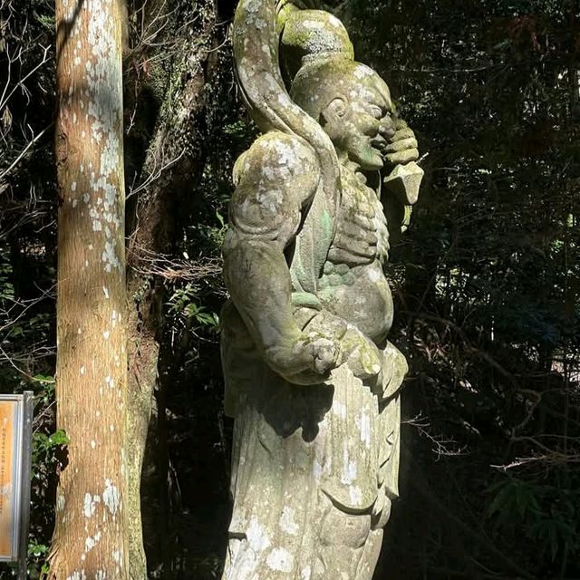 ชมความงามของวัดFutagoji และธรรมชาติ✨️