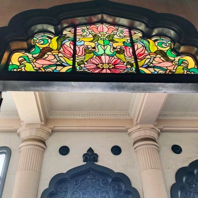 在東京體驗朝活文化~築地本願寺及其18品早餐 