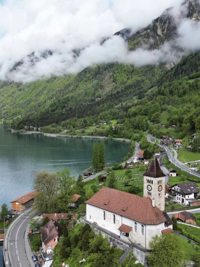 Brienz: The Heart of Swiss Lakeside Beauty
