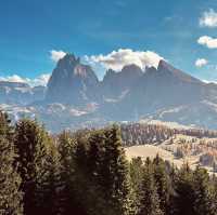 DOLOMITES in AUTUMN 