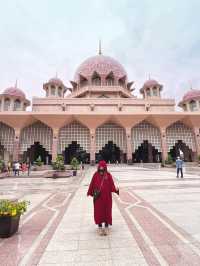 Beautiful Pink Mosque🩷