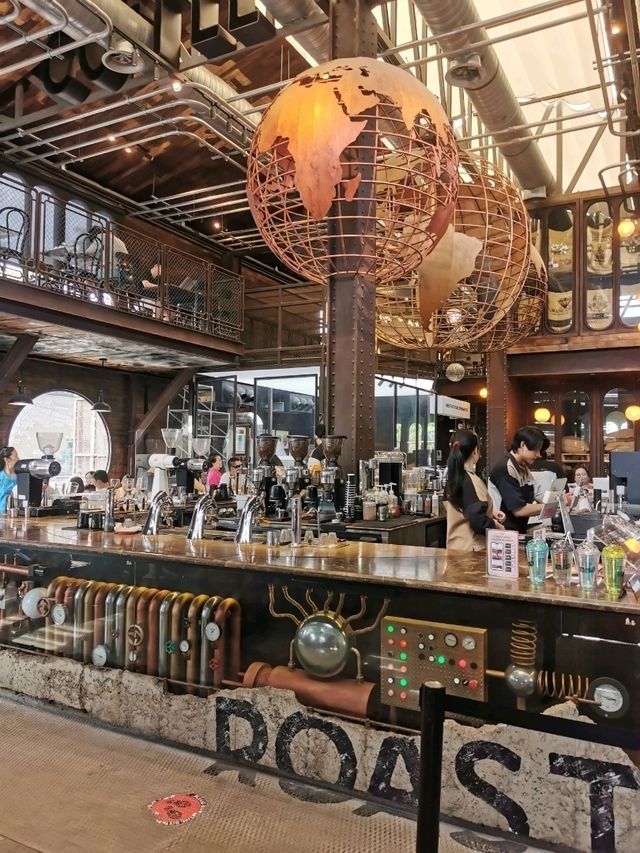 ROLLING ROASTERS โรงคั่วกาแฟสุดเก๋