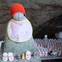  วัดเซนโคจิ (Senkoji Temple) และสวนสาธารณะ