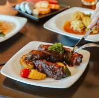 อิ่มอร่อยกับ International Buffet มื้อกลางวัน 🍽️