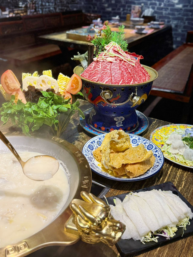 宮廷式主題火鍋店