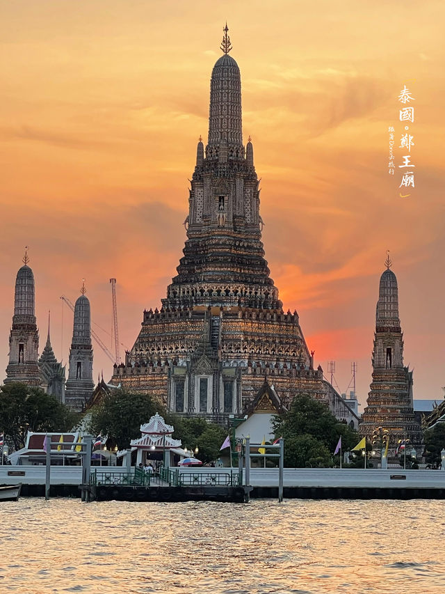📍泰國曼谷必踩景點。鄭王廟黎明寺絕美拍照景點