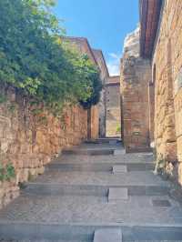 Timeless Wonder – My Solo Journey to Civita di Bagnoregio