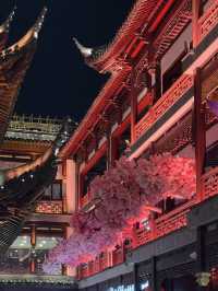 上海豫園商圈攻略｜燈會限定浪漫打卡！百年老城廂逛吃指南，感受最地道的上海風情！