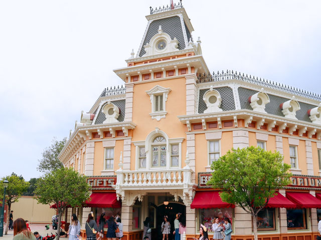 🎢✨ Hong Kong Disneyland