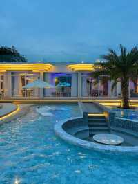 Mira Beachfront Pool Villa Cha-am