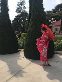 A dress-up day with good food and beautiful gardens 