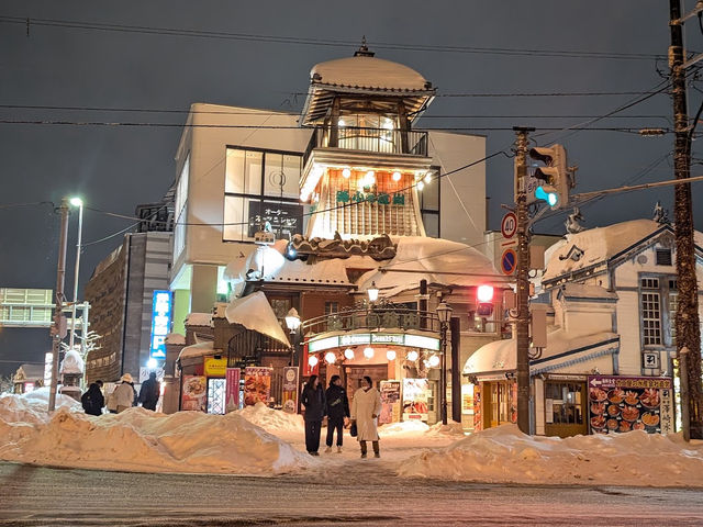 昔ながらの建物🤍【小樽出抜小路】