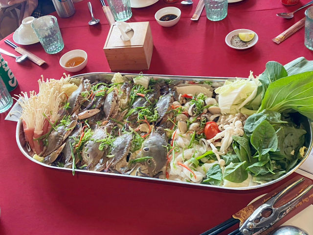 越南🇻🇳會安Ha Noi Old餐廳 「雞迷路」吃了不迷路