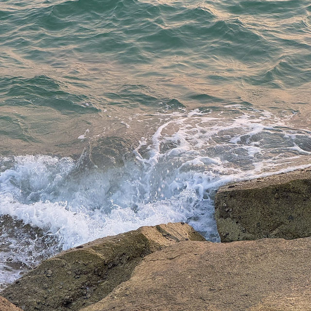 หาดแหลมเจริญ - ระยอง