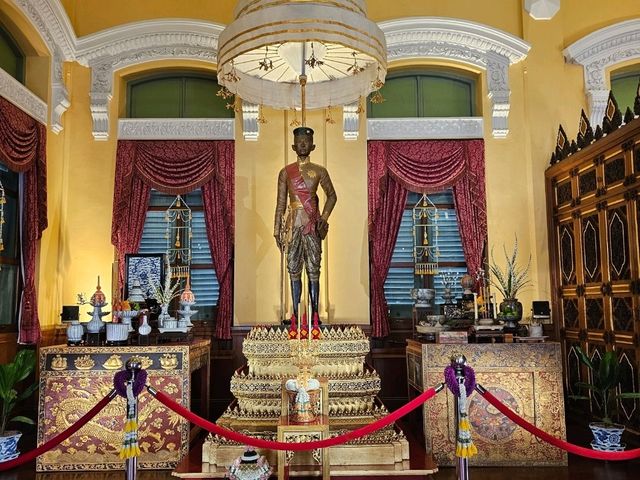 พระตำหนักเพ็ชร ณ วัดบวรนิเวศวิหาร