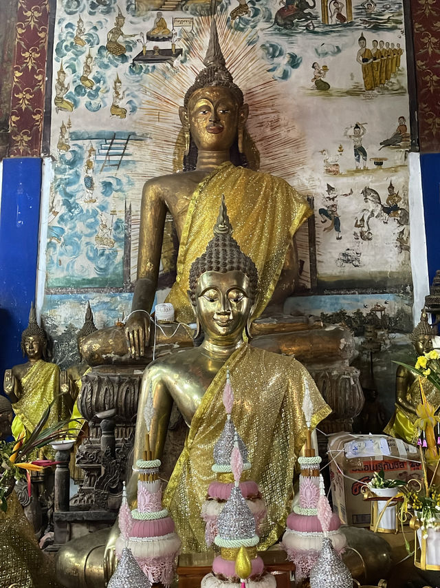 วัดไม้งามหลวง จังหวัดตาก  Wat Mai Ngam Luang