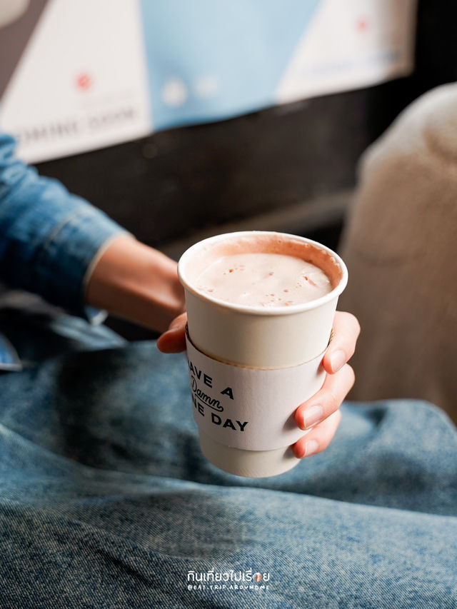 Urban Coffee Roaster กาแฟอร่อยย่านจิมซาจุ่ย