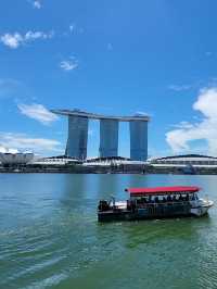 Exploring the Iconic Merlion Park: A Scenic Escape in Singapore