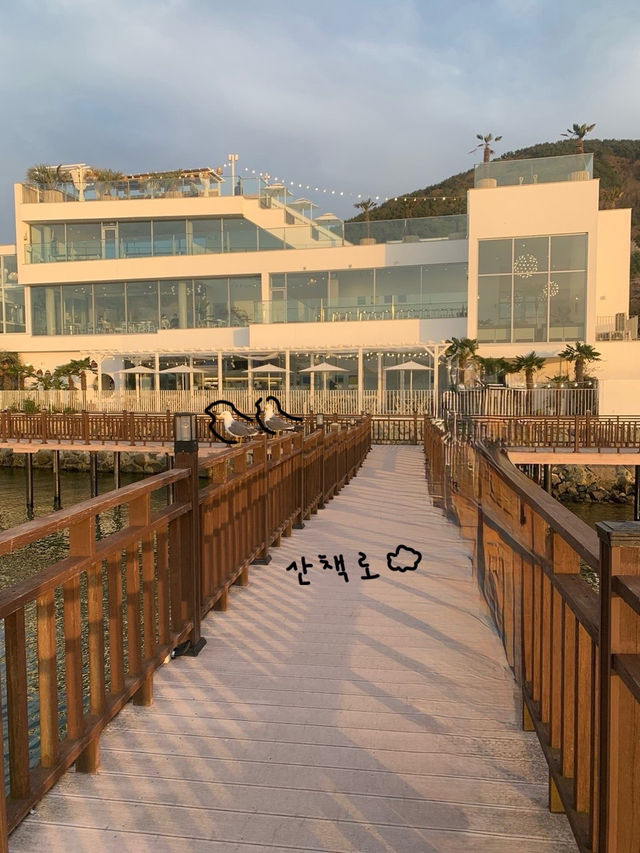 🌅 거제 카페 온더선셋, 바다와 노을을 함께하는 힐링 공간 🌅 