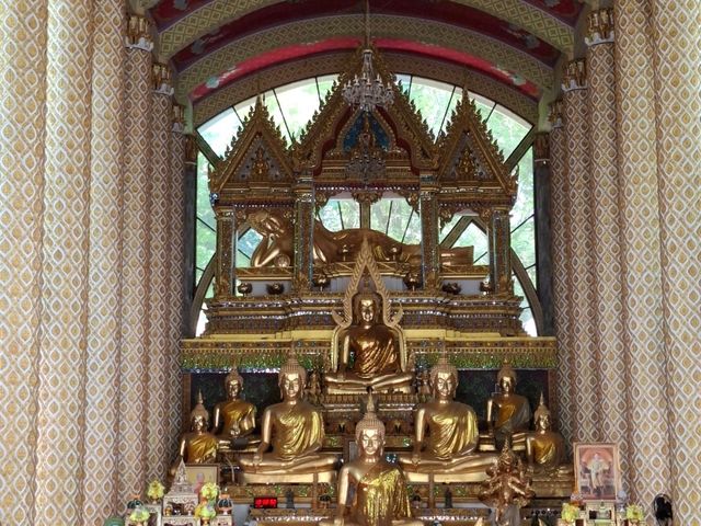 อุบลราชธานี จังหวัดที่มี 2 เมืองหลวง