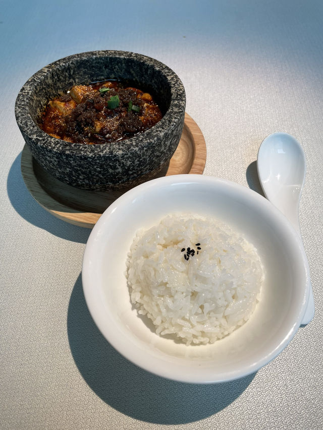 花椒展現精緻川菜