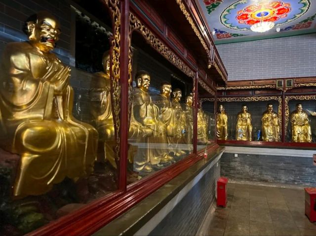 Hualin Buddhist Temple 华林寺