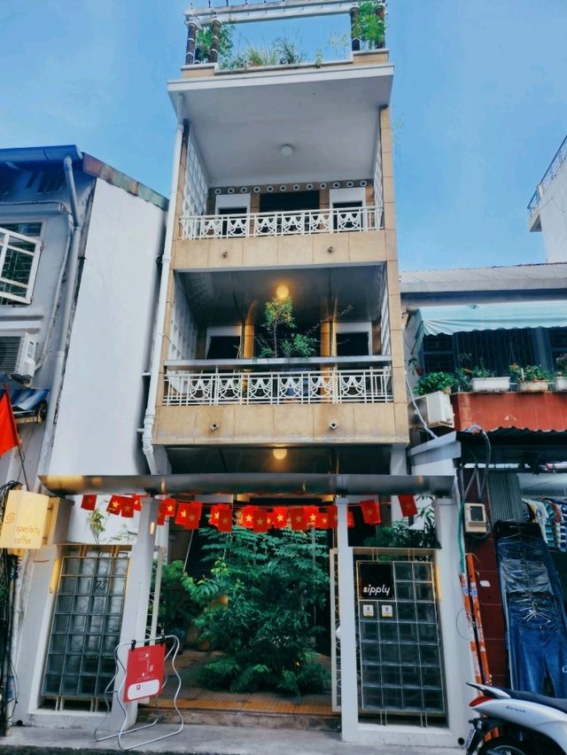 胡志明市粉紅教堂周遭 🥗餐廳 ☕️咖啡廳 推薦！！
