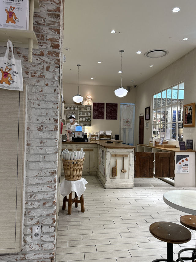 🇰🇷韓國釜山｜釜山唯一倫敦貝果姊妹店的人氣司康 Cafe Layered 