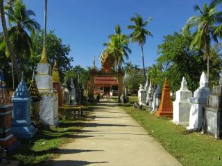 [Laos🇱🇦] Wat Khon Thai, a temple in Si Phan Don
