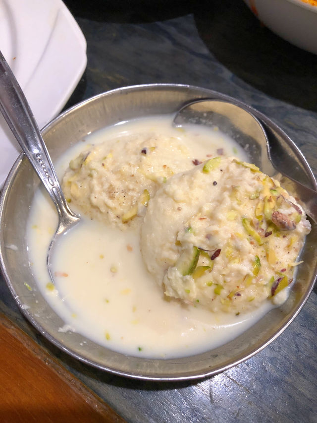 Royal India Restaurant สาขาพาหุรัด