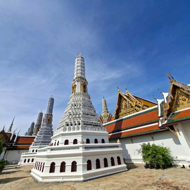 กราบ🙏พระแก้วมรกต ณ วัดพระแก้ว