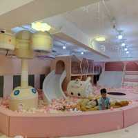 觀塘Oo-La Land Party House好去處